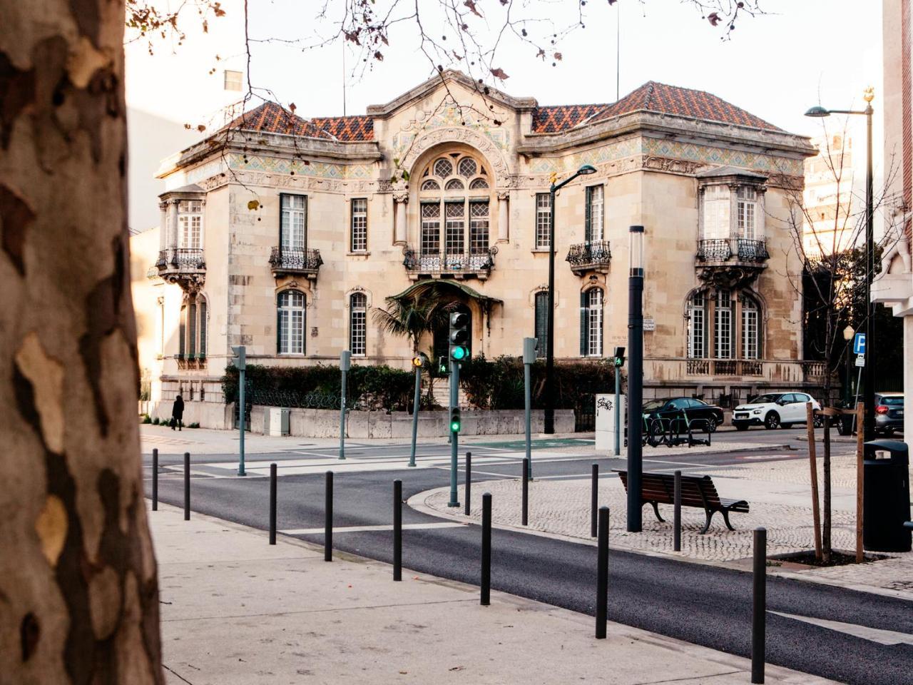 Dear Lisbon - Valmor Palace Bagian luar foto